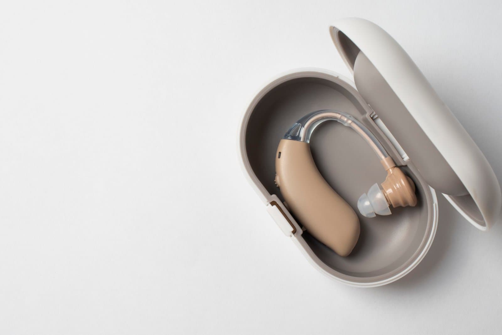 How Southern California Heat and Moisture Affect Hearing Aids